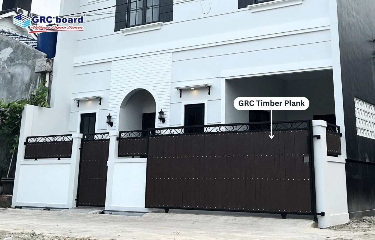 Ide Pagar Rumah Pakai GRC board 